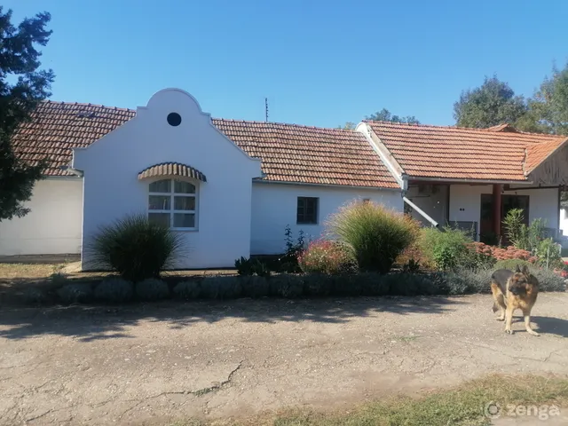 Eladó ház Békéscsaba, Nagyrét 120 nm