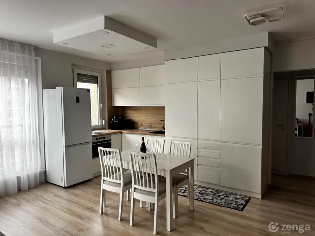 Eladó lakás Budapest XI. kerület, Gazdagrét 39 nm