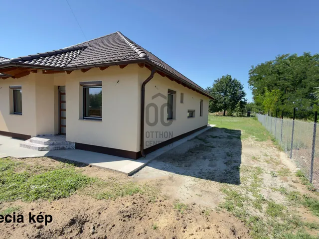 Eladó ház Nyáregyháza 93 nm