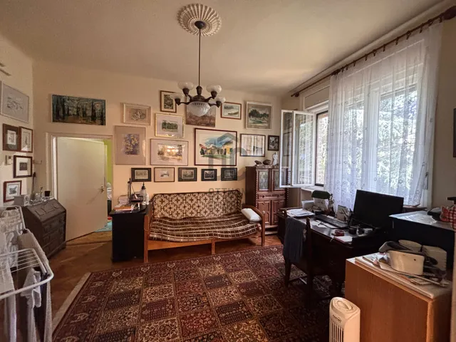 Eladó ház Budapest XVII. kerület, Rákoshegy 209 nm