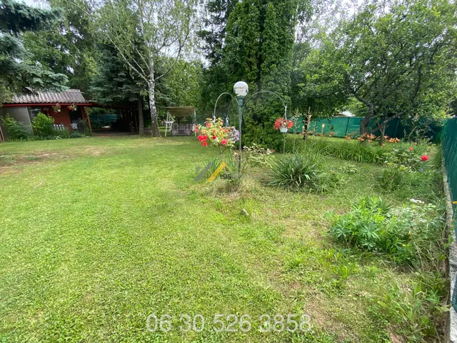 Eladó telek Szombathely, Parkerdő lakókert 995 nm