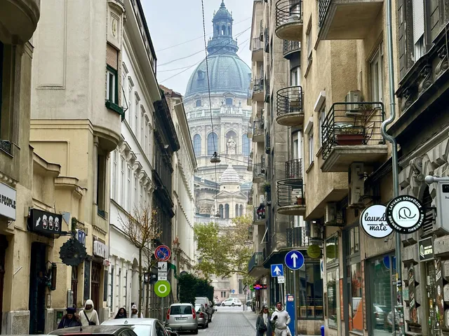 Kiadó lakás Budapest VI. kerület, Nagykörúton belüli terület 45 nm