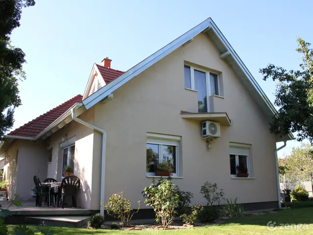 Eladó ház Budapest XVII. kerület, Alsó-Rákoshegy 115 nm