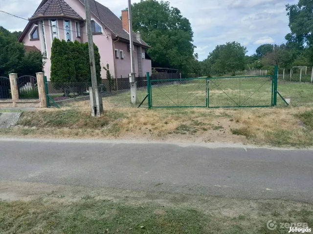 Eladó telek Tápióság 1498 nm