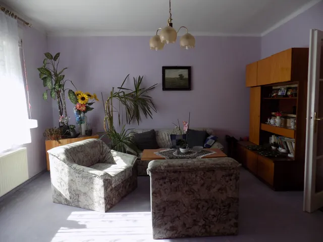 Eladó ház Veszprém, Újtelep, Őrház u.30. 95 nm