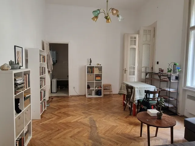 Eladó lakás Budapest V. kerület 62 nm