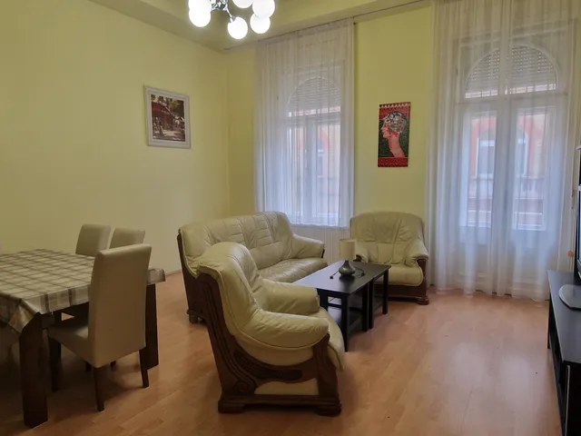 Kiadó lakás Budapest VI. kerület 81 nm