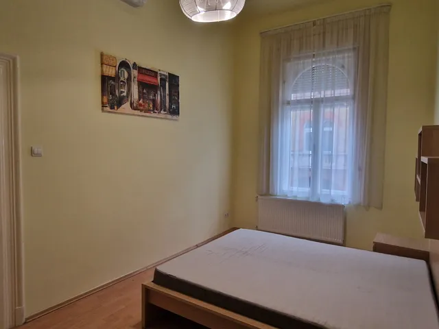 Kiadó lakás Budapest VI. kerület 81 nm
