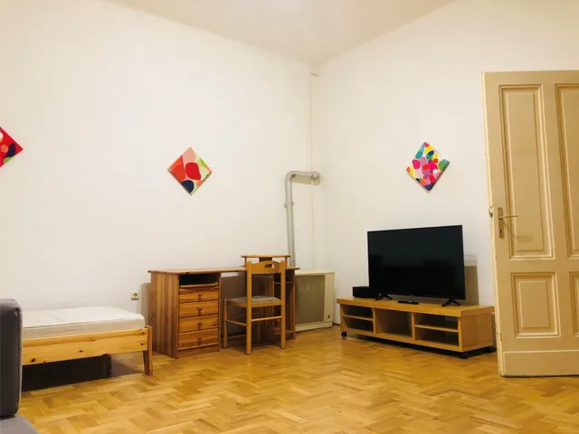 Kiadó lakás Budapest V. kerület, Belváros, Váci utca 84 50 nm