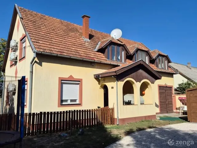 Eladó ház Békéscsaba, Erzsébethely (Jamina) 187 nm