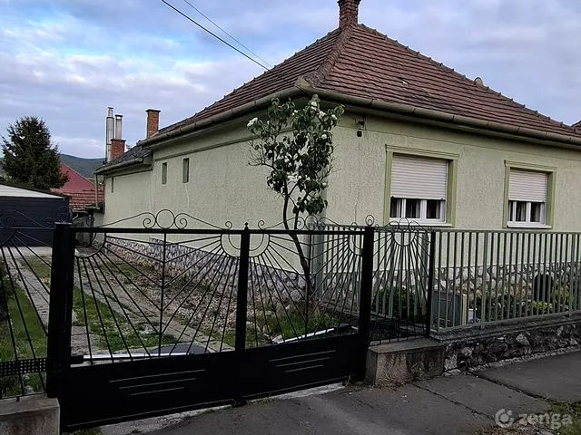 Eladó ház Eger, Felnémet 82 nm