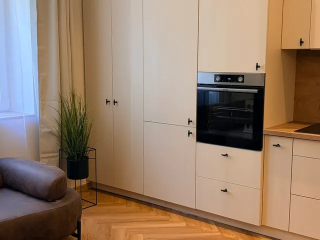 Kiadó lakás Budapest I. kerület, Attila út 12 41 nm