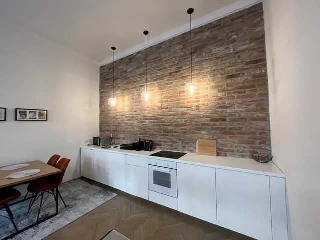 Kiadó lakás Budapest VI. kerület, Diplomatanegyed, Benczúr utca 1 57 nm