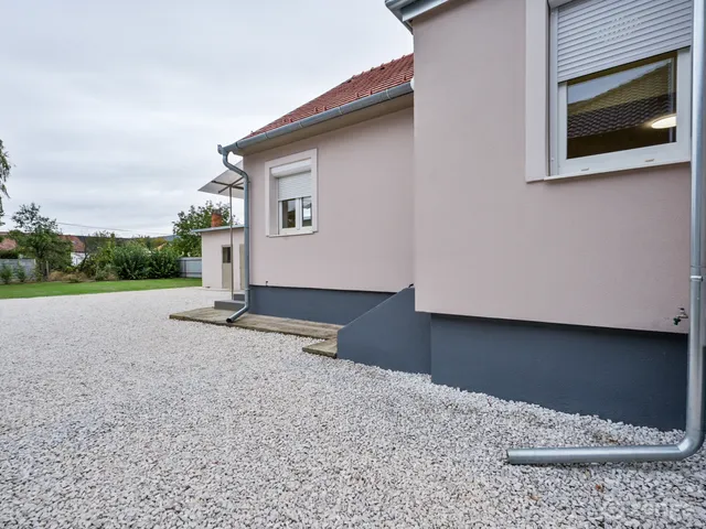Eladó ház Siklós, Sallai utca 6. 105 nm
