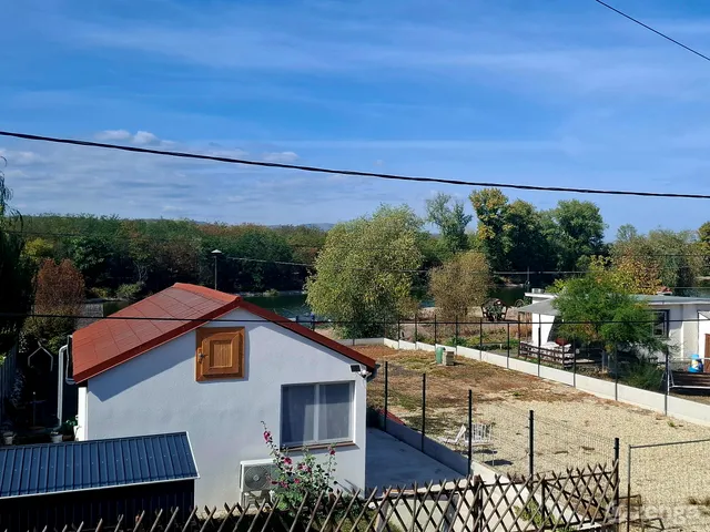 Eladó nyaraló Nyékládháza, Öregtó üdülőtelep 264 nm