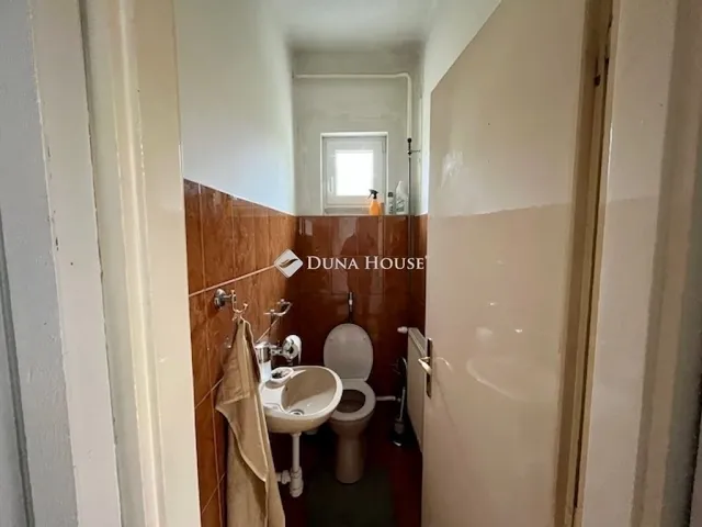 Eladó ház Fót 140 nm