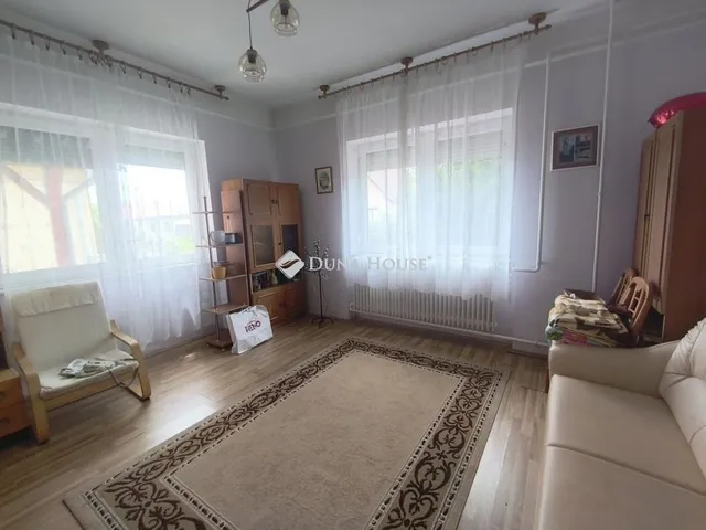 Eladó ház Alsónémedi 187 nm