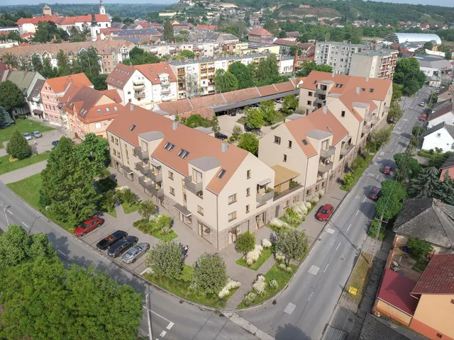 Eladó lakás Dunaföldvár, Belváros, Fehérvári utca 6-14. 44 nm