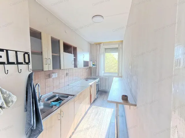 Eladó lakás Ajka 54 nm