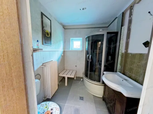 Eladó ház Enying 130 nm