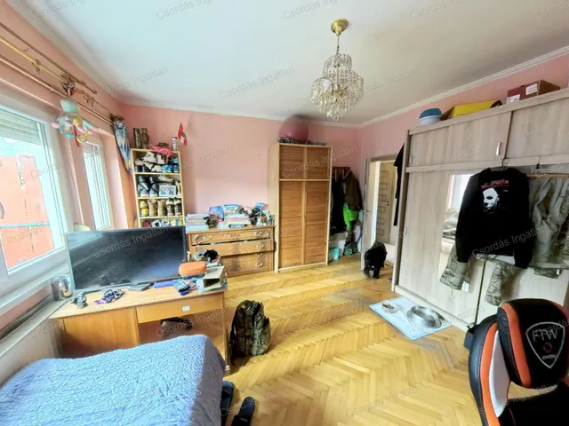 Eladó lakás Balatonalmádi, Kazinczy utca 91 nm