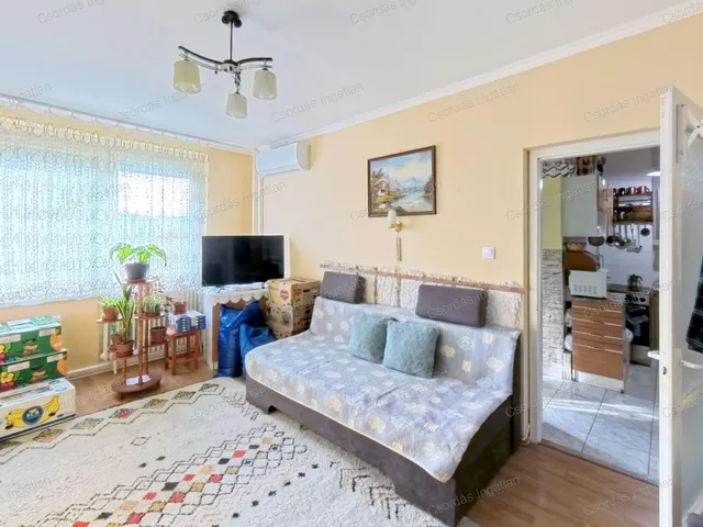 Eladó lakás Ajka 36 nm