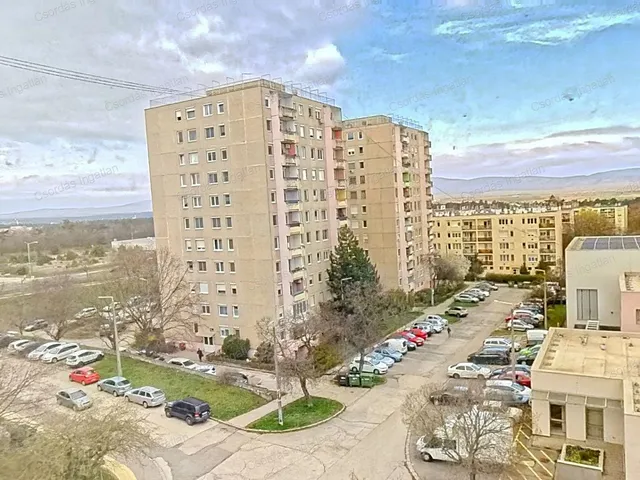 Eladó lakás Veszprém, Jutasi úti lakótelep, Halle utca 54 nm