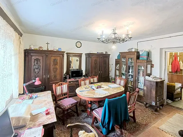 Eladó ház Balatonalmádi, Budatava, Kompolthy utca 128 nm