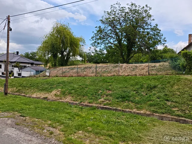 Eladó telek Gyód 1308 nm