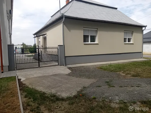 Eladó ház Mándok 132 nm