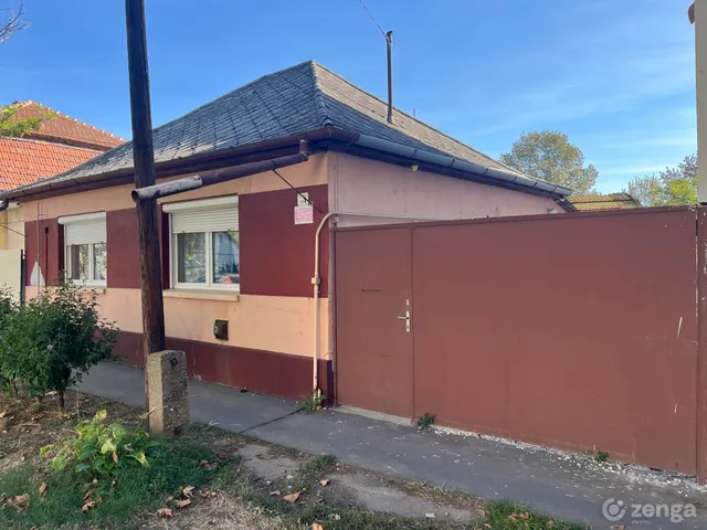 Eladó ház Szolnok 61 nm