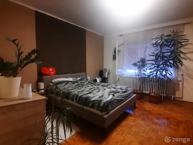 Kiadó ház Gyöngyös, Felsőváros 90 nm