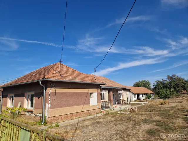 Eladó ház Csorvás 140 nm