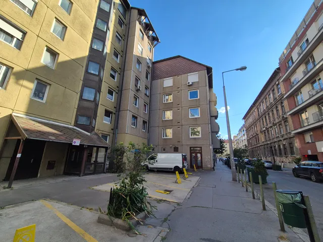 Eladó lakás Budapest IX. kerület 77 nm