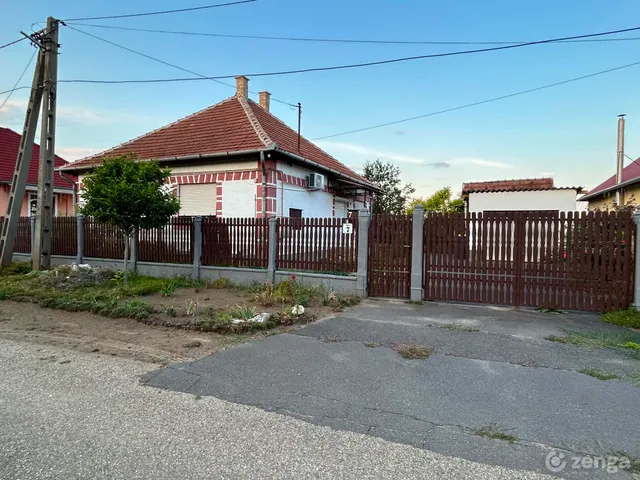 Eladó ház Nyíracsád 90 nm