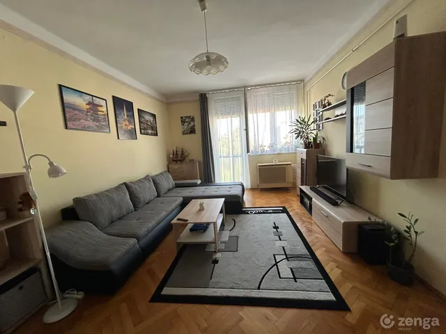 Eladó lakás Szolnok, Tallinn 42 nm