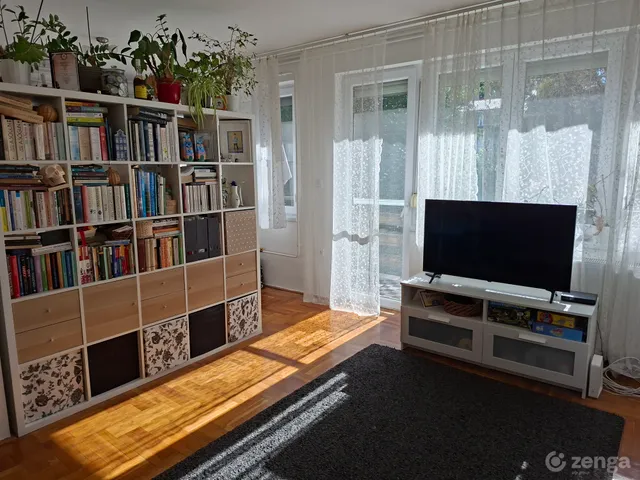 Eladó lakás Pomáz, Vörösmarty-lakótelep 49 nm