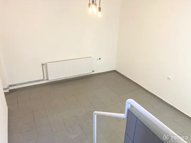 Kiadó kereskedelmi és ipari ingatlan Budapest VII. kerület, Belső-Erzsébetváros 28 nm