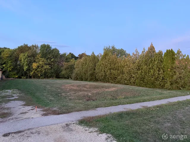 Eladó telek Bezi 1110 nm
