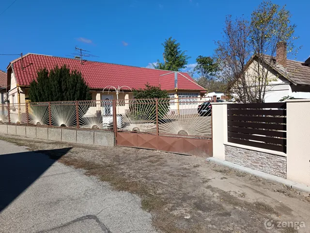 Eladó ház Pánd 83 nm