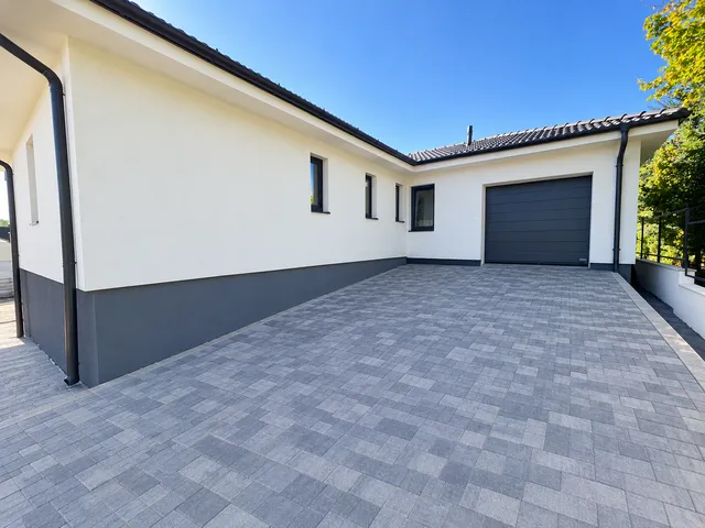 Eladó ház Nyíregyháza, Malomkert 129 nm