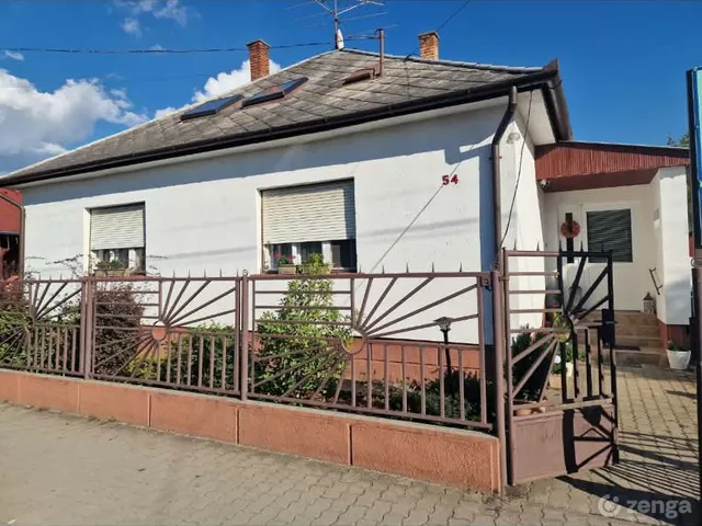 Eladó ház Hernád 130 nm