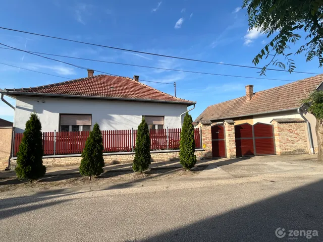 Eladó ház Szeged, Kiskundorozsma 110 nm
