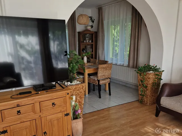 Eladó ház Esztergom, Aranyhegy 220 nm