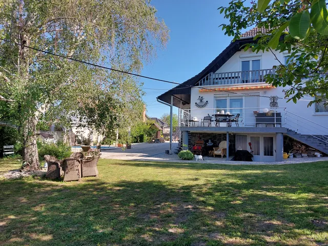Eladó ház Gyenesdiás 193 nm