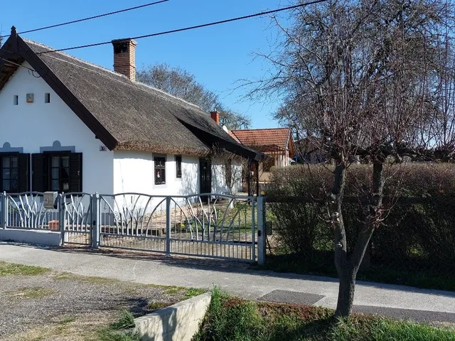 Eladó ház Balatonszentgyörgy 153 nm