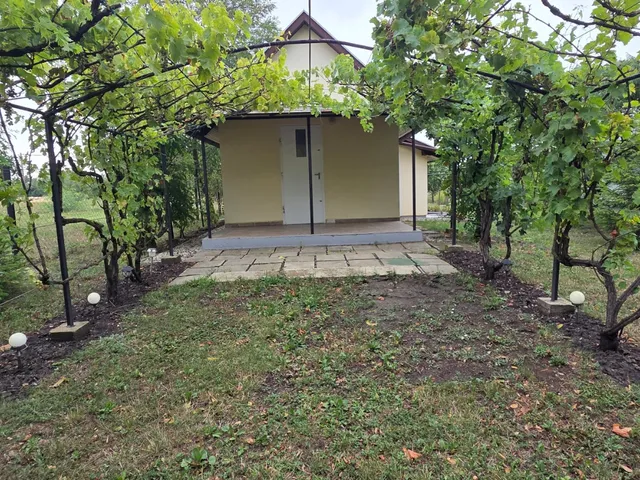 Eladó nyaraló Gyomaendrőd 20 nm