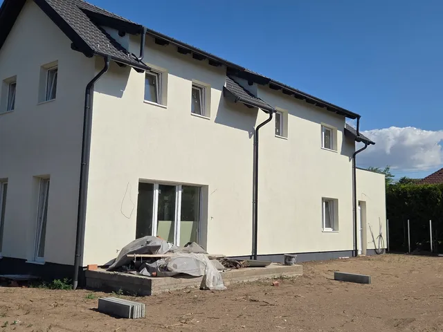 Eladó ház Göd, Alsógöd 167 nm
