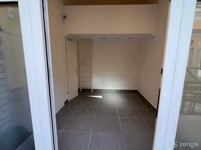 Kiadó kereskedelmi és ipari ingatlan Budapest III. kerület, Óbuda 14 nm
