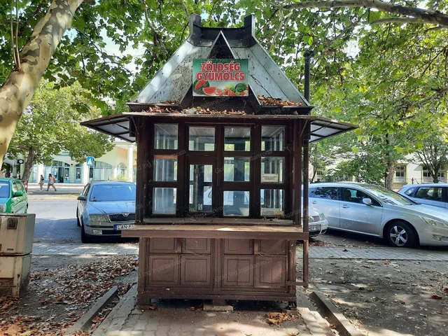 Eladó kereskedelmi és ipari ingatlan Békéscsaba 5 nm